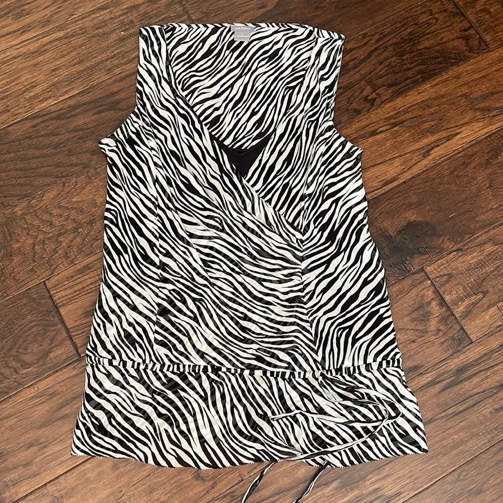 Ann Taylor sleeveless shirt